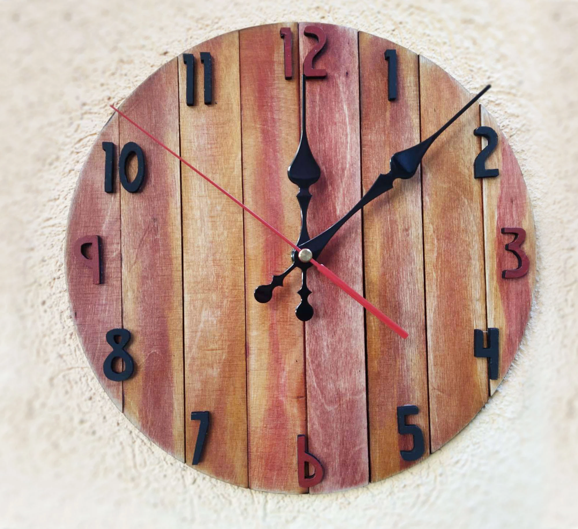 Дизайнерски, дървен часовник за стена - 27см