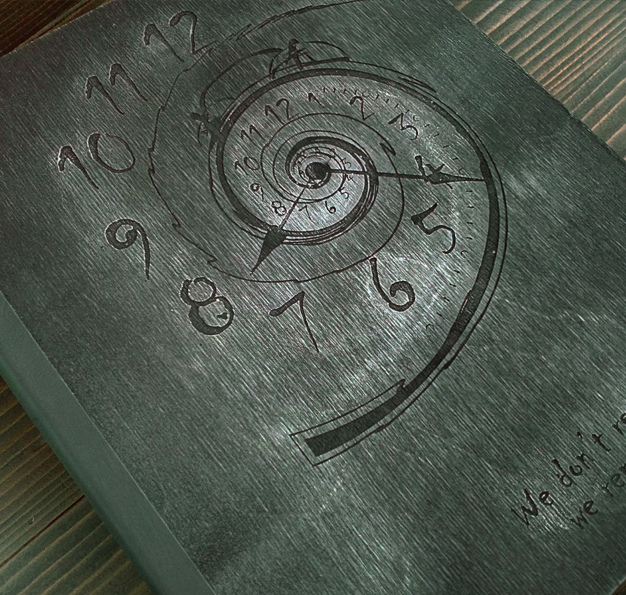 Луксозен албум за снимки часовник - сив