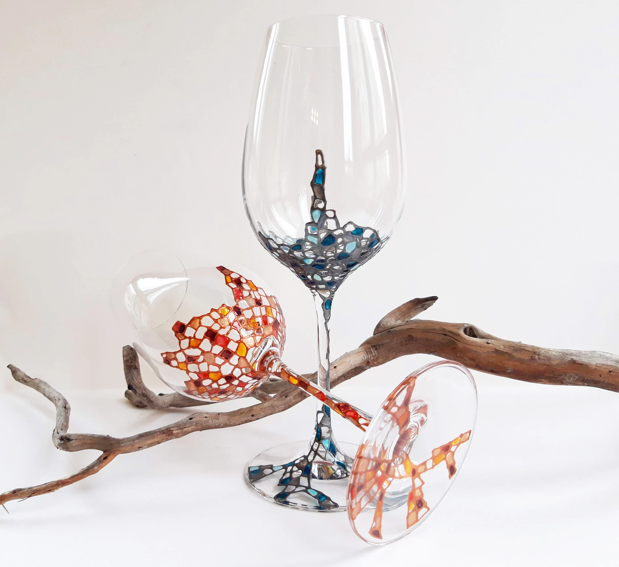 Рисувани чаши за вино - Мозайка