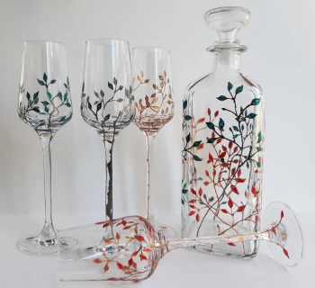 Ръчно рисувани чаши за ракия