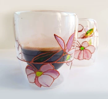 Комплект от 2 ръчно рисувани чаши за кафе или чай