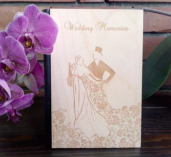 Луксозен тефтер с дървени корици - Сватбена книга